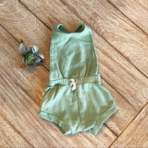 CHILDHOODS CLOTHING Shortie Romper in Spring Green
